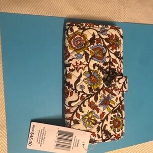 Vera Bradley tab wallet